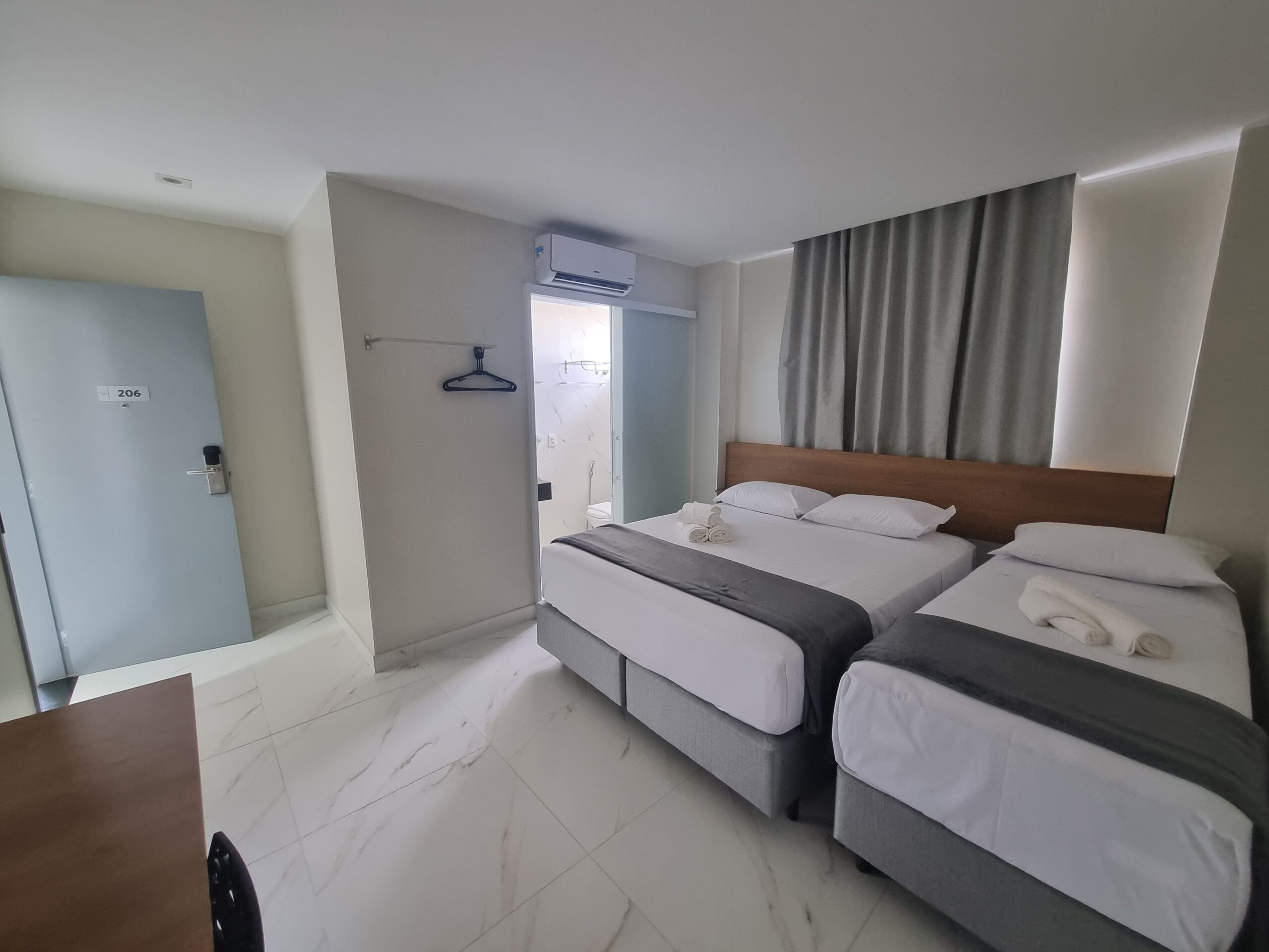 Quarto Triplo Luxo